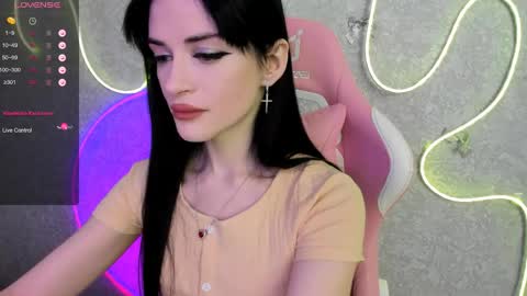 Molly - online show from April 21, 4:19 am