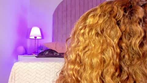 Snapshot of molly_jackson chatting on December 23, 6:05 pm Molly Jackson online show from December 23, 6:05 pm