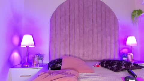 Snapshot of molly_jackson chatting on February 17, 3:42 pm Molly Jackson online show from February 17, 3:42 pm