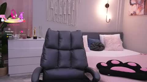 Molly online show from November 5, 1:16 am