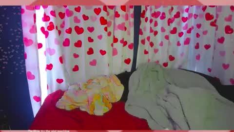molly_moons online show from February 28, 6:31 pm