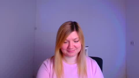 Molly online show from February 10, 12:29 pm