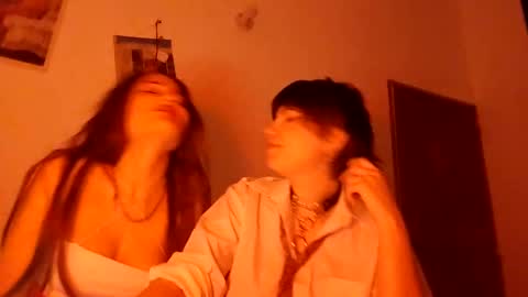 Molly Pop online show from December 22, 6:49 am