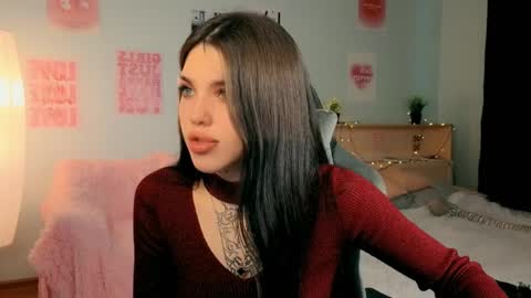 Snapshot of molly_rettyy chatting on April 4, 4:22 am Molly online show from April 4, 4:22 am