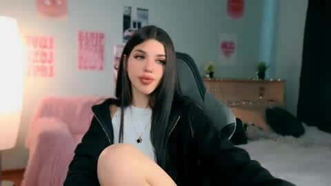 Snapshot of molly_rettyy chatting on May 31, 4:09 am Molly online show from May 31, 4:09 am