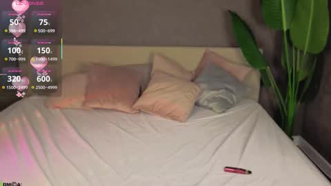 Molly online show from October 13, 11:49 pm