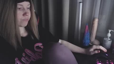 I have new photos come and see with love Molly online show from February 4, 2:53 pm