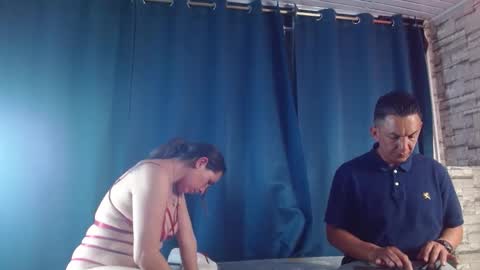 mollyandsam303av online show from March 23, 3:10 am