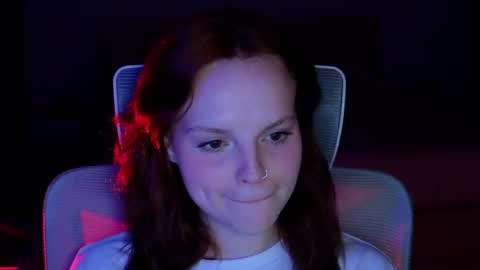 Molly online show from April 22, 7:04 pm