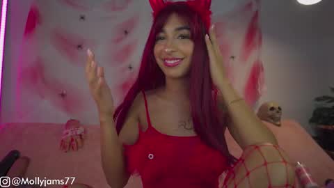 mi ig mollyjams77 online show from October 17, 1:31 am