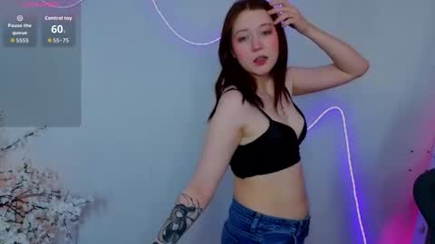 Molly online show from March 8, 11:58 am