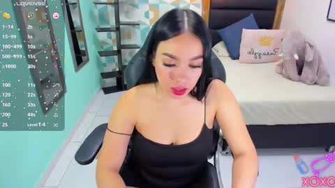 MOLLY online show from October 28, 7:16 pm