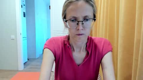 AngelMomm online show from September 24, 9:34 am