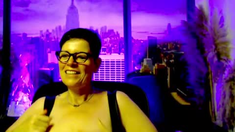 MollySun Nina Randmann online show from July 15, 2:33 pm