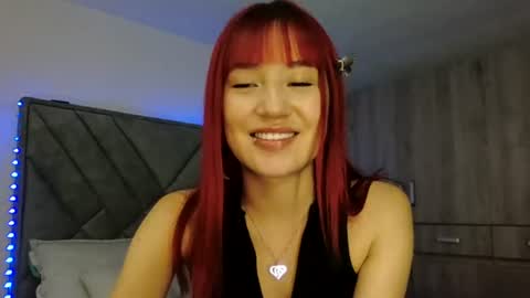 Snapshot of mollywalter chatting on July 18, 9:24 am mollywalter online show from July 18, 9:24 am