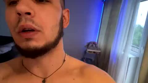 Snapshot of molodoi_27 chatting on May 31, 6:20 pm molodoi_27 online show from May 31, 6:20 pm