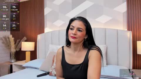 Snapshot of mommy_naughty_ chatting on November 4, 11:31 am Letty Smith online show from November 4, 11:31 am