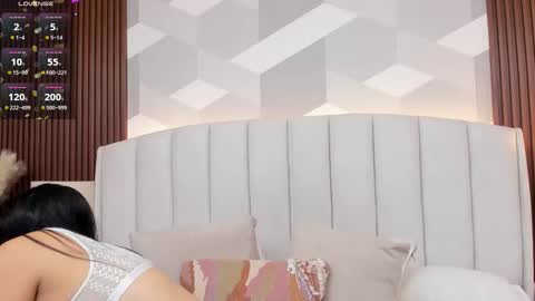 Snapshot of mommy_naughty_ chatting on November 14, 11:31 am Letty Smith online show from November 14, 11:31 am