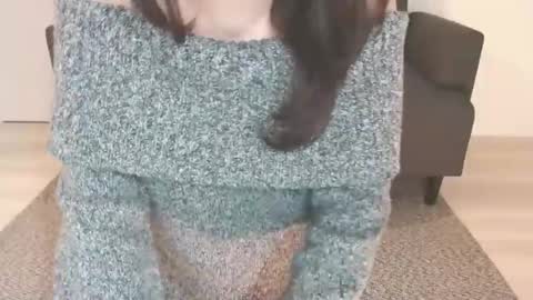 Momo online show from January 10, 3:50 am