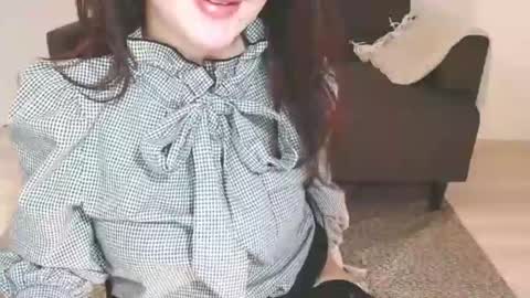 Momo online show from February 23, 5:34 am