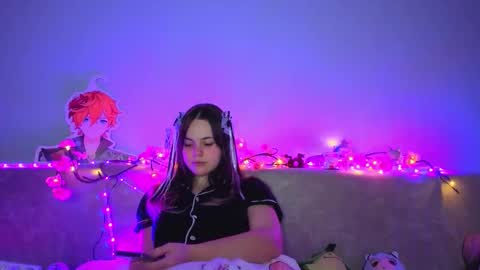 Momo online show from January 31, 7:11 pm