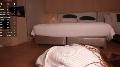 follow my fansly to see more online show from February 11, 5:51 pm