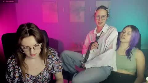 Mona  online show from February 19, 8:27 pm