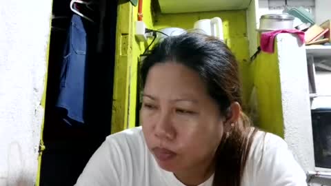 Snapshot of mona_sky chatting on July 29, 9:35 pm mona_sky online show from July 29, 9:35 pm