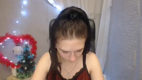 Snapshot of monakali chatting on December 10, 10:06 am monakali online show from December 10, 10:06 am