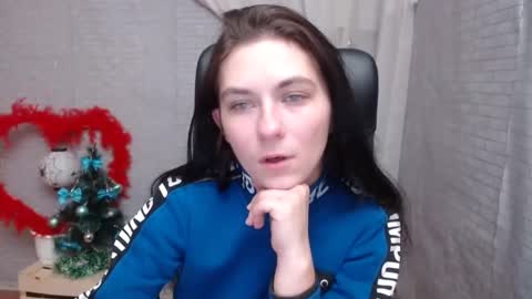 Snapshot of monakali chatting on December 23, 7:06 am monakali online show from December 23, 7:06 am