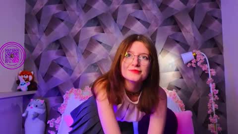 Snapshot of monanoir chatting on November 28, 4:31 pm Mona online show from November 28, 4:31 pm