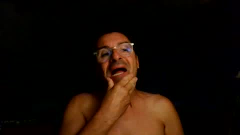 Snapshot of mondess69 chatting on August 2, 4:00 am mondess69 online show from August 2, 4:00 am