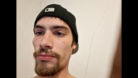 Brokestraight24 online show from December 3, 8:51 pm