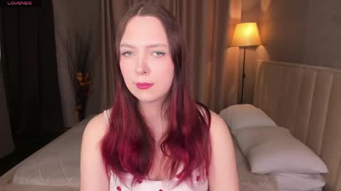 Snapshot of monica__queen chatting on May 17, 5:27 am Monica online show from May 17, 5:27 am