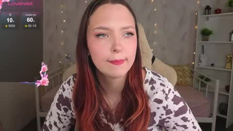 Snapshot of monica__queen chatting on June 3, 5:32 am Monica online show from June 3, 5:32 am
