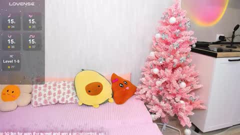 Monica online show from December 18, 1:39 pm