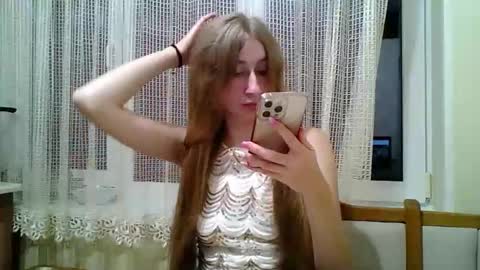 Snapshot of monica_tamayo chatting on October 10, 8:30 pm Monica online show from October 10, 8:30 pm
