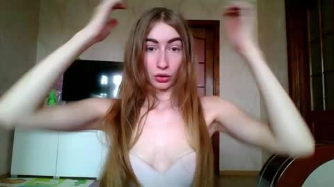 Snapshot of monica_tamayo chatting on July 15, 11:37 am Monica online show from July 15, 11:37 am
