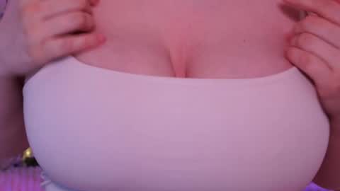 monicaasis online show from May 8, 6:24 pm
