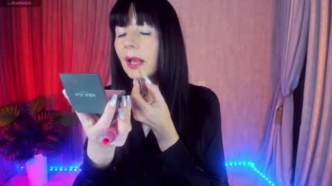 Snapshot of monicacheerful chatting on November 8, 1:33 pm Monica online show from November 8, 1:33 pm