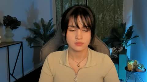 monica online show from November 23, 5:46 pm