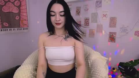 Snapshot of monicatess chatting on October 14, 3:29 am Monica online show from October 14, 3:29 am