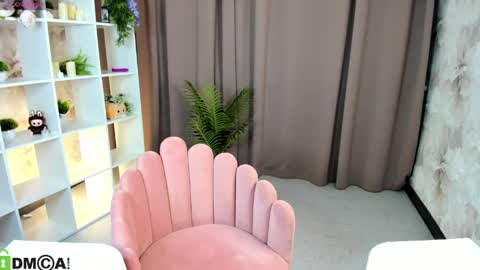 Snapshot of monikamartinez chatting on March 1, 4:03 am MoniKa online show from March 1, 4:03 am