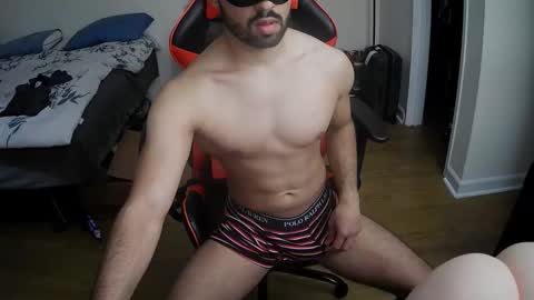 Snapshot of monkey2420 chatting on February 15, 12:29 am monkey2420 online show from February 15, 12:29 am