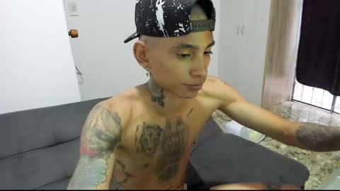 monkeyd_66 online show from December 12, 1:06 pm