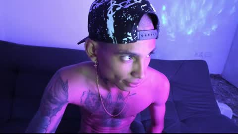 monkeyd_66 online show from December 13, 12:17 pm