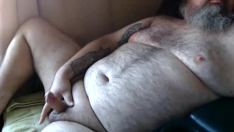 Snapshot of monkeyt27 chatting on November 12, 8:19 pm monkeyt27 online show from November 12, 8:19 pm