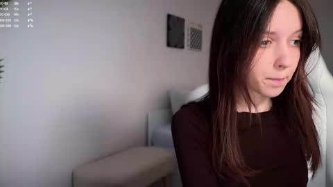 Mary online show from November 4, 8:46 am