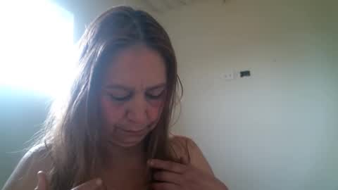 Snapshot of monserratsweet6 chatting on October 26, 12:00 pm monserratsweet6 online show from October 26, 12:00 pm