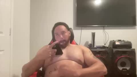 Snapshot of monsterdom9 chatting on November 12, 4:57 am monsterdom9 online show from November 12, 4:57 am